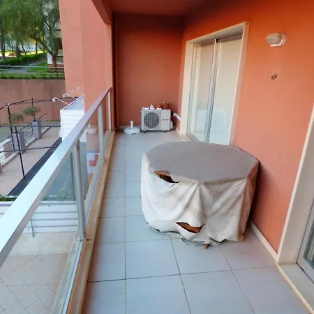 Appartement Spacious With Balcony